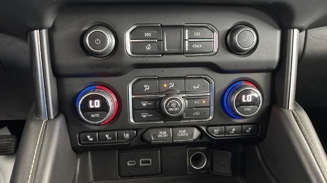 2022 Chevrolet Suburban Premier