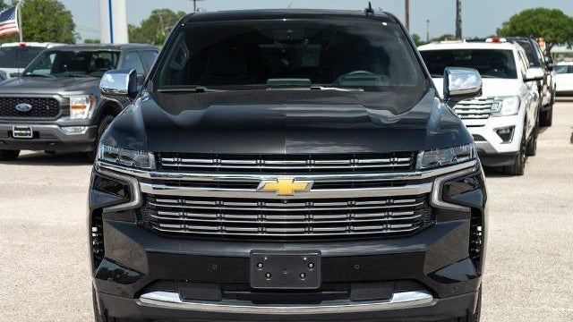 2024 Chevrolet Suburban Premier