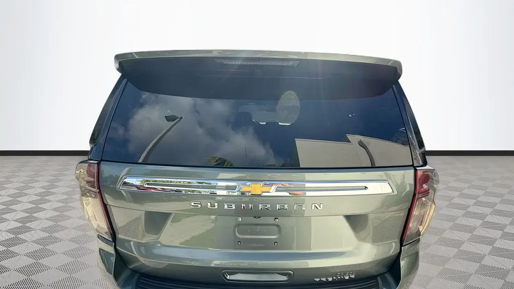 2024 Chevrolet Suburban Premier
