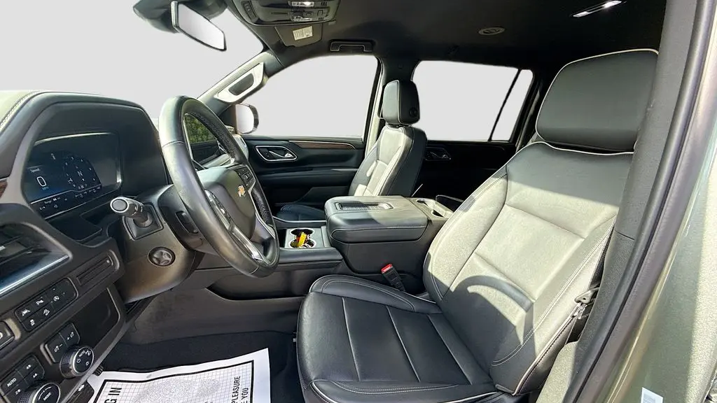 2024 Chevrolet Suburban Premier