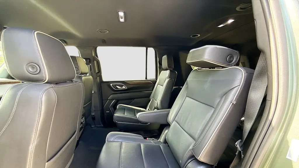 2024 Chevrolet Suburban Premier