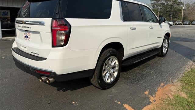 2023 Chevrolet Suburban Premier