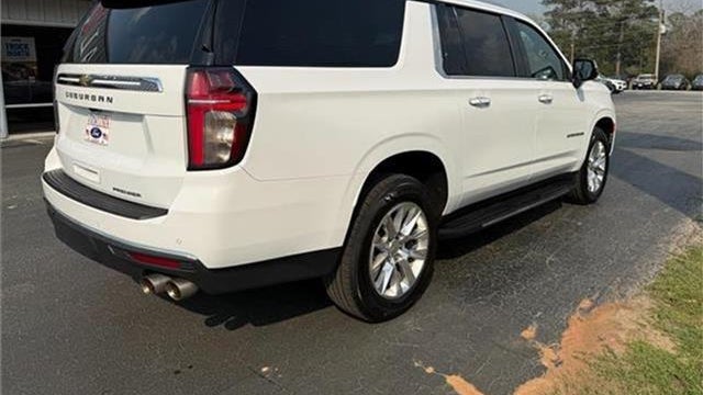 2023 Chevrolet Suburban Premier