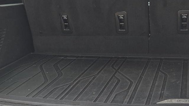 2022 Chevrolet Suburban Premier