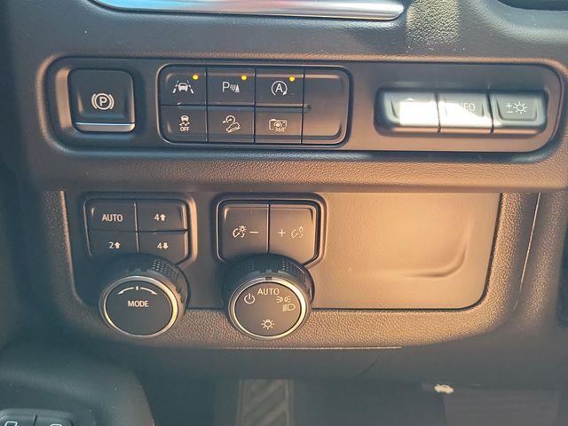 2024 Chevrolet Suburban - $53,997