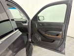 2017 Suburban Thumbnail 32
