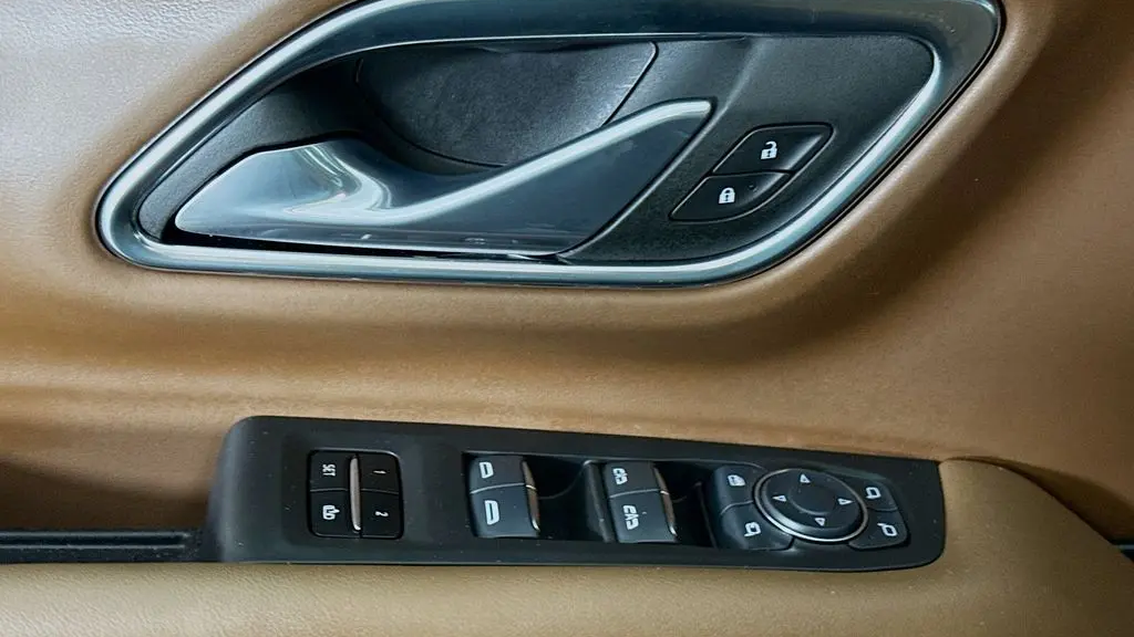 2024 Chevrolet Suburban High Country