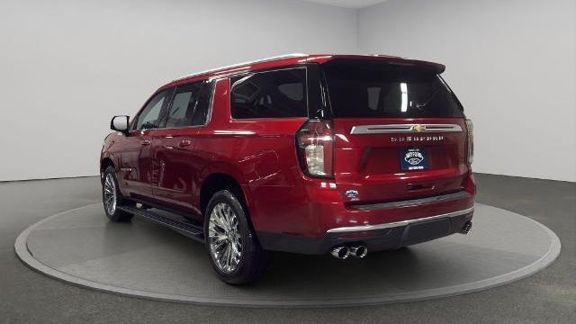 2021 Chevrolet Suburban High Country