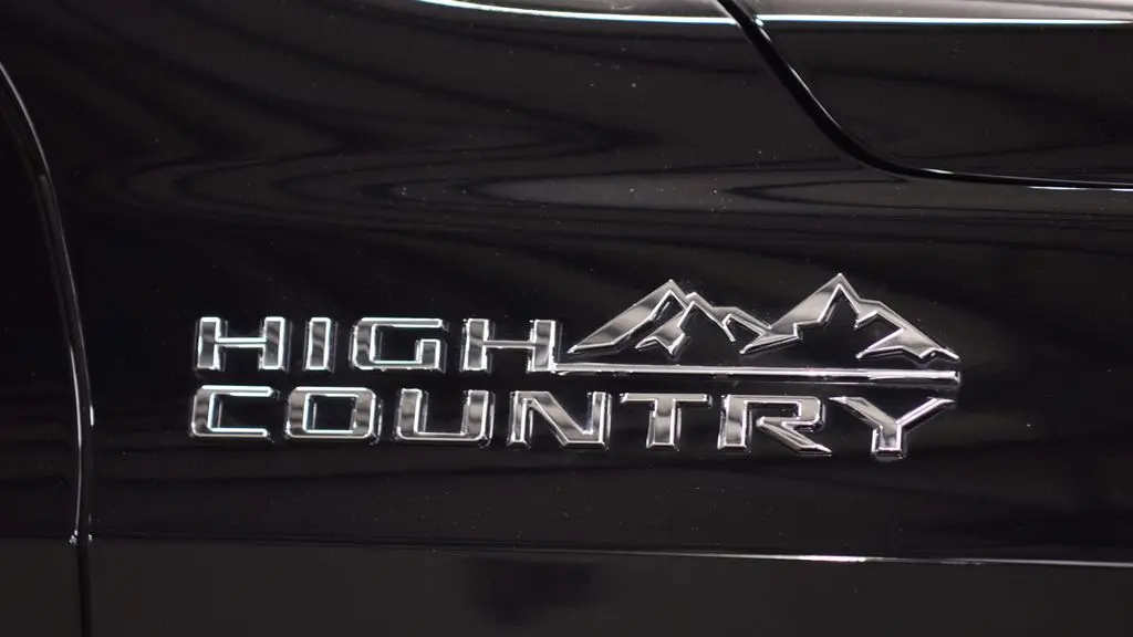 2023 Chevrolet Suburban High Country