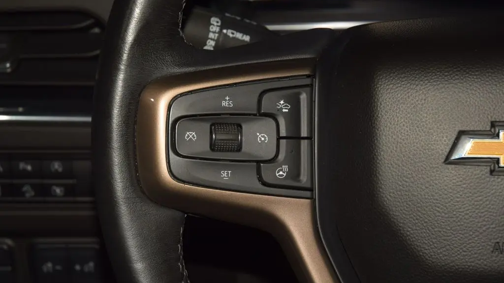 2023 Chevrolet Suburban High Country