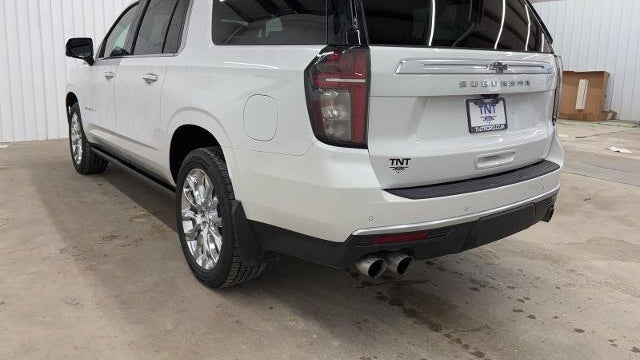 2023 Chevrolet Suburban High Country