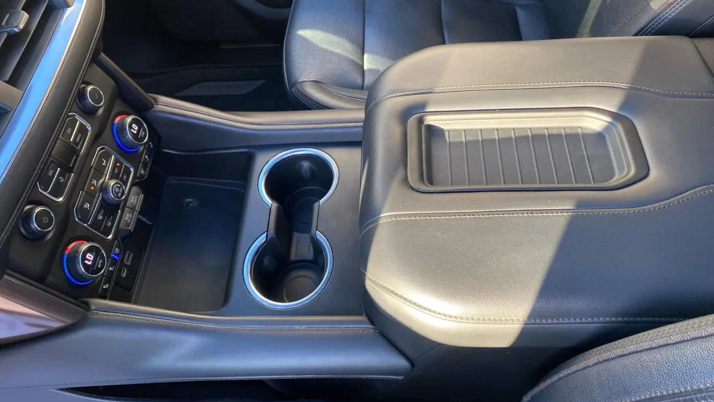 2023 Chevrolet Suburban High Country