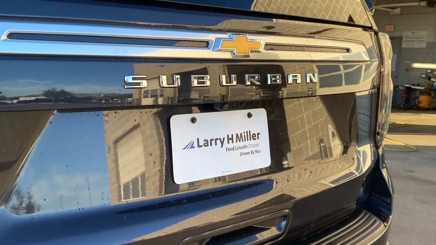 2023 Chevrolet Suburban High Country