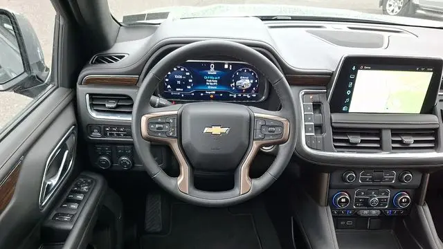 2023 Chevrolet Suburban High Country