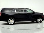 2022 Suburban Thumbnail 4