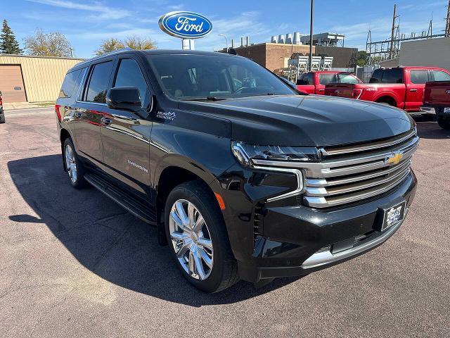 2023 Chevrolet Suburban - $60,900