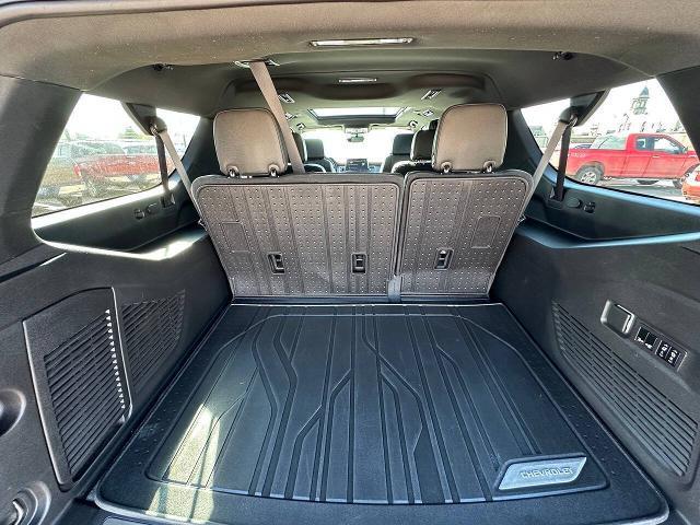 2023 Chevrolet Suburban - $60,900