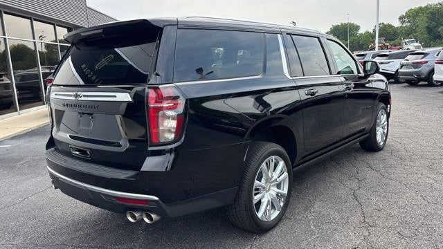2024 Chevrolet Suburban High Country