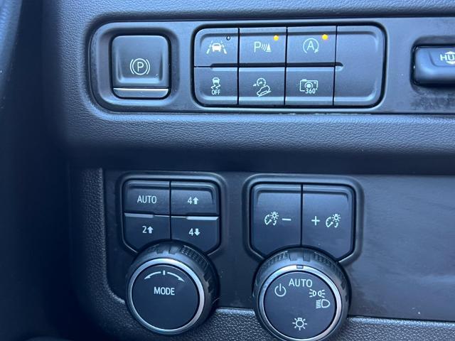 2023 Chevrolet Suburban - $47,174
