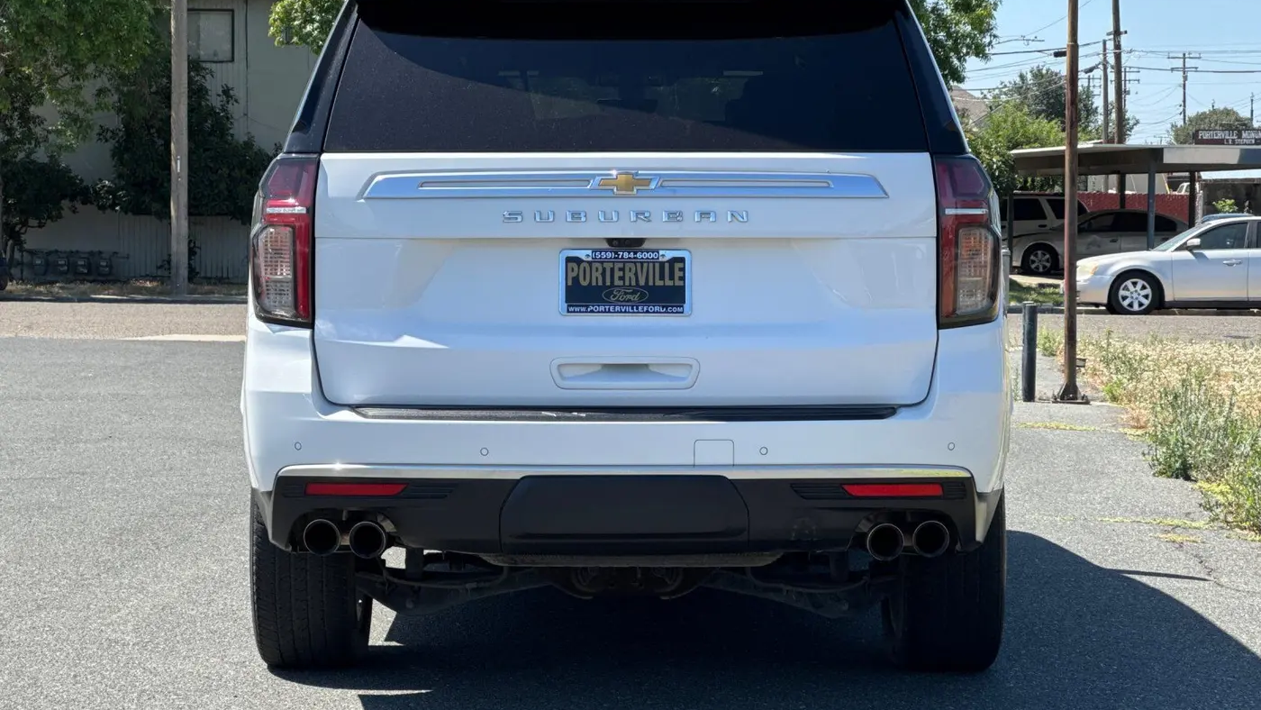 2021 Chevrolet Suburban High Country