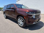 2022 Suburban Thumbnail 14