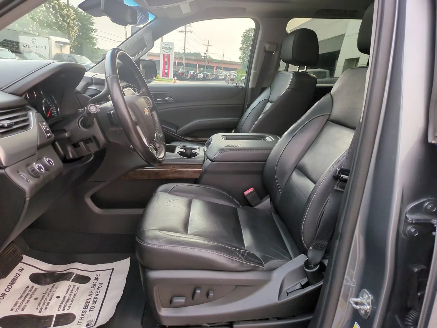 2020 Chevrolet Suburban - $29,990