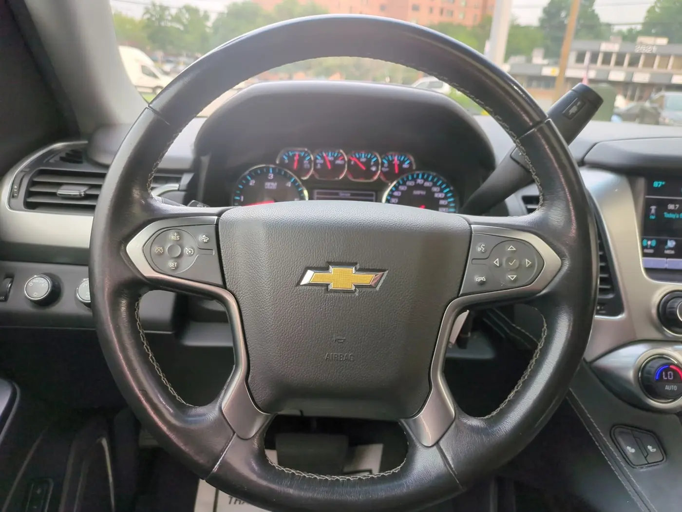2020 Chevrolet Suburban - $29,990