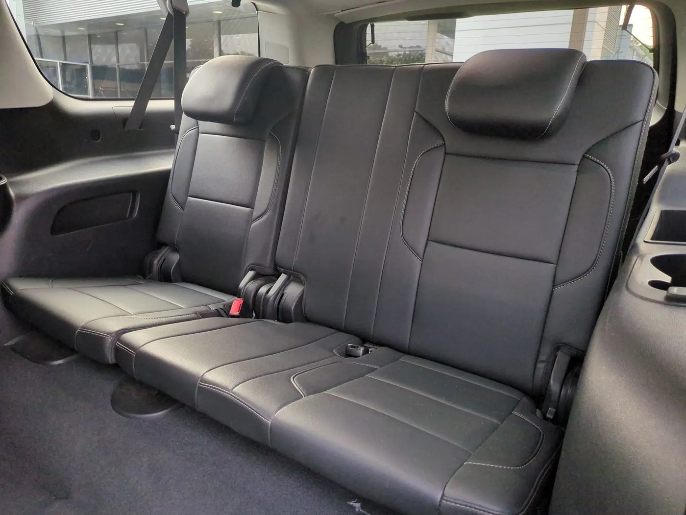 2020 Chevrolet Suburban - $29,990