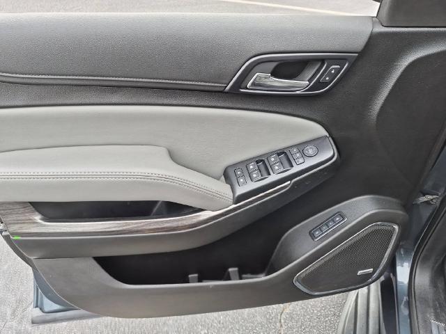2020 Chevrolet Suburban - $23,900