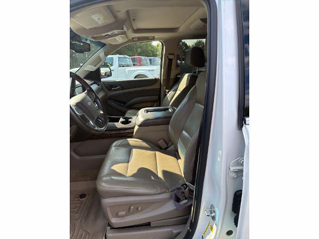 2017 Chevrolet Suburban - $11,853