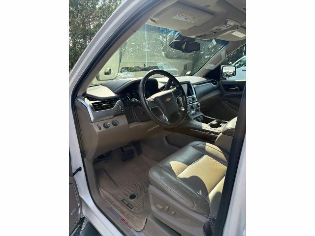 2017 Chevrolet Suburban - $11,853