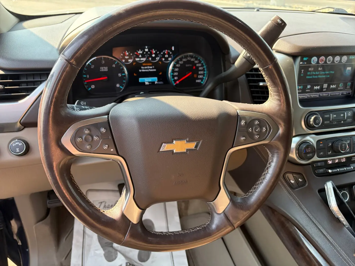 2017 Chevrolet Suburban - $14,888