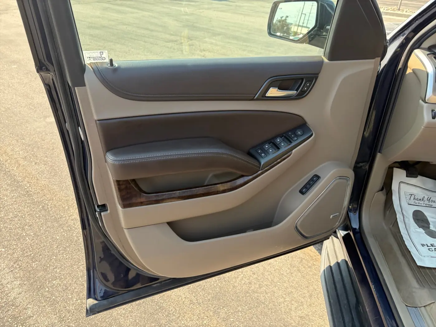 2017 Chevrolet Suburban - $14,888