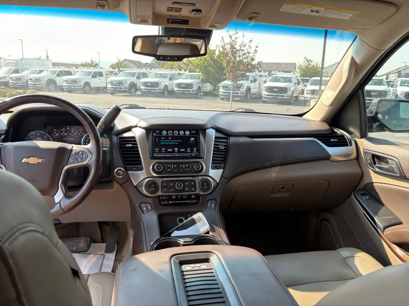2017 Chevrolet Suburban - $14,888