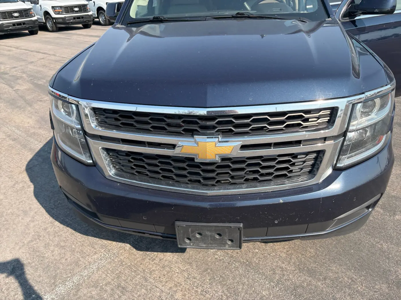 2017 Chevrolet Suburban - $14,888