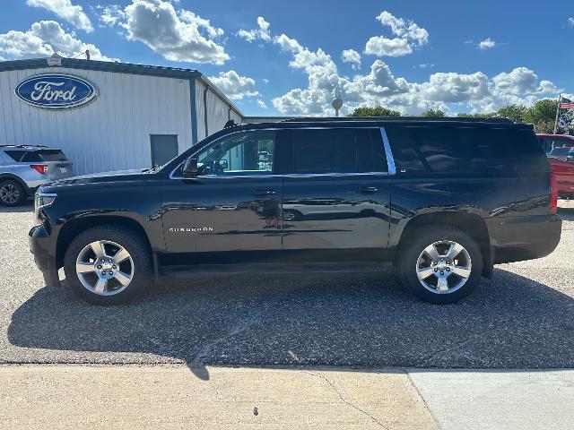 2020 Chevrolet Suburban - $19,900