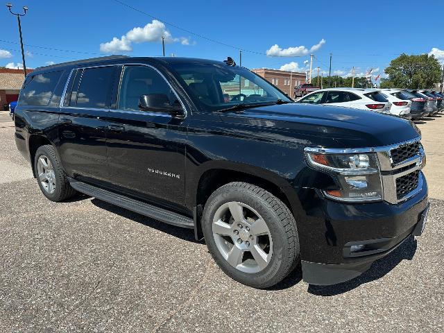2020 Chevrolet Suburban - $19,900