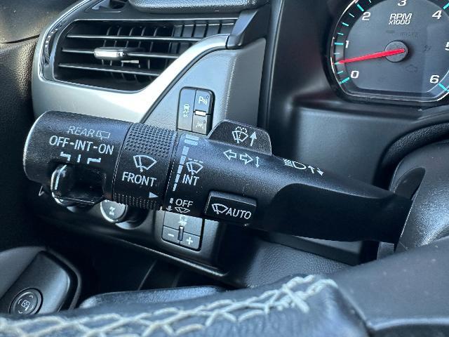2020 Chevrolet Suburban - $19,900