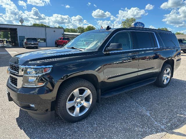 2020 Chevrolet Suburban - $19,900