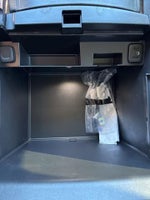 2020 Suburban Thumbnail 39