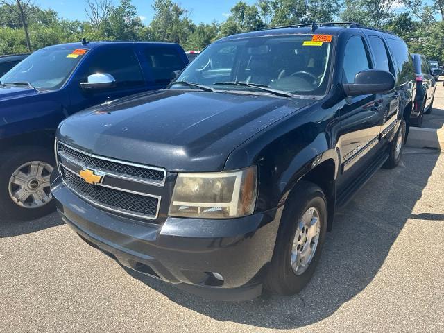 2012 Chevrolet Suburban - $2,780