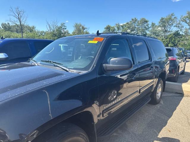 2012 Chevrolet Suburban - $2,780