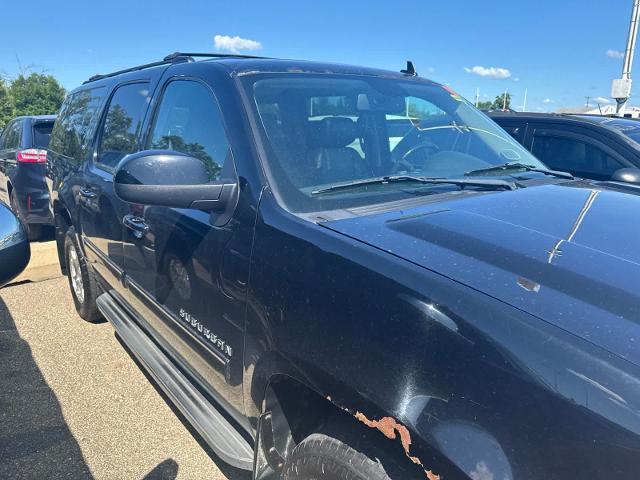 2012 Chevrolet Suburban - $2,780