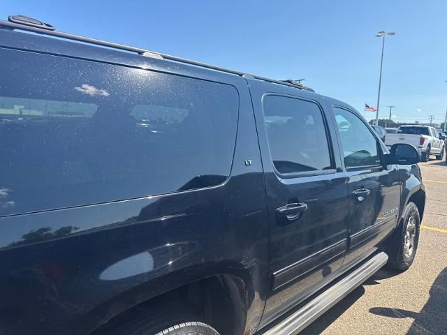 2012 Chevrolet Suburban - $2,780