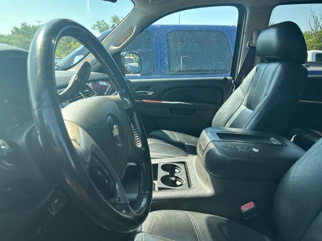 2012 Chevrolet Suburban - $2,780