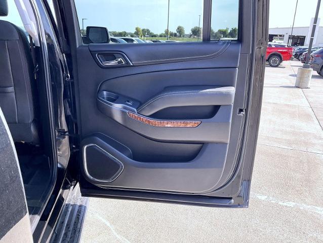 2017 Chevrolet Suburban - $21,997