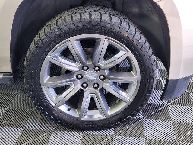 2016 Chevrolet Suburban - $17,434