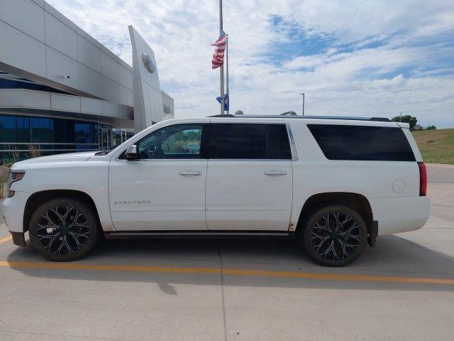 2017 Chevrolet Suburban - $16,988