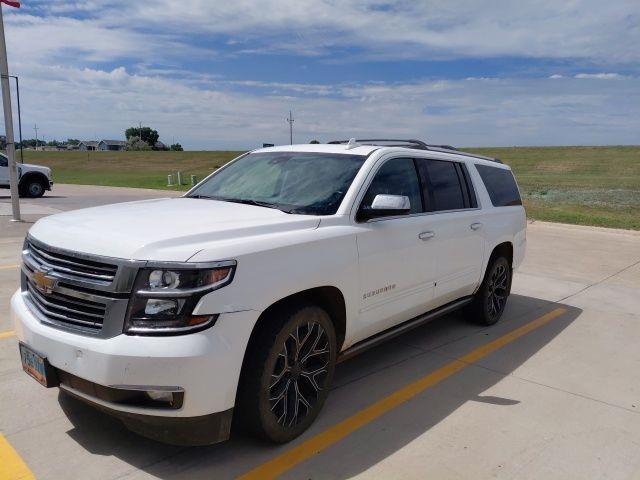 2017 Chevrolet Suburban - $16,988
