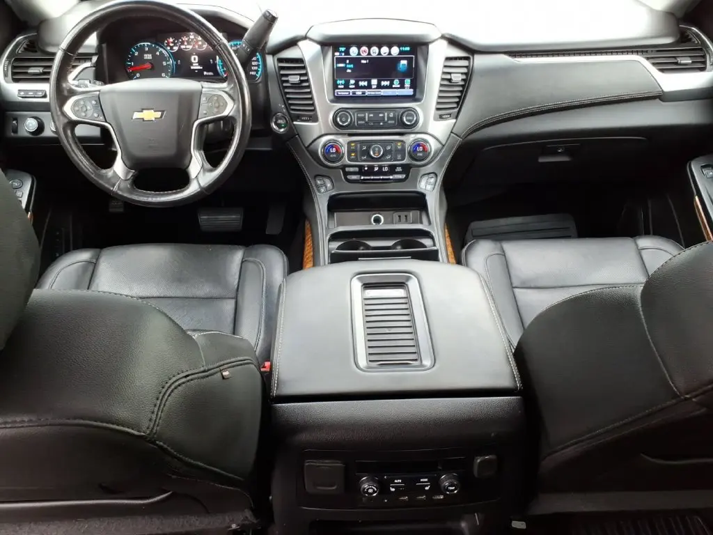 2018 Chevrolet Suburban - $19,990